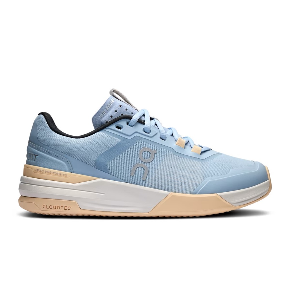 On Running Women's Light Blue and Cream Athletic Sneakers